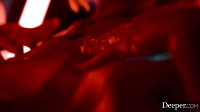 Maitland Ward a Adriana Chechik milujú extrémy a v tejto štvorke si nechali vyplniť všetky diery