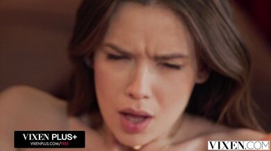 Insatiable Model Hope Heaven Has Passionate Threesome With Kelly Collins And Her Boyfriend