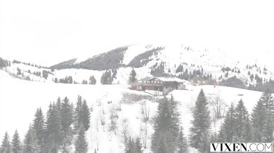 Insatiable Model Hope Heaven Has Passionate Threesome With Kelly Collins And Her Boyfriend