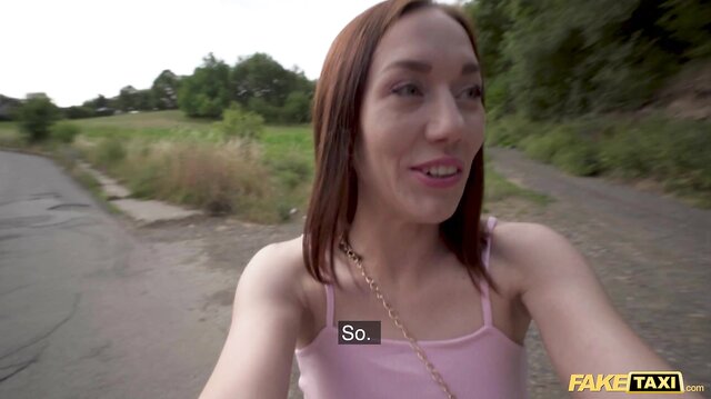 She gets fucked in my Taxi