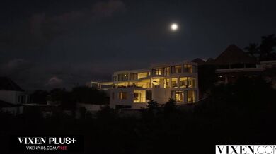 Perfect Blonde Girlfriend Bella Spark Has Secret Life As Cock-Hungry Stripper