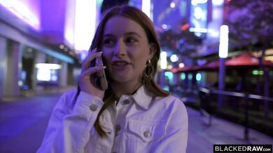 Danni Rivers wird von BBC Jason Luv dominiert und bekommt einen heißen Creampie