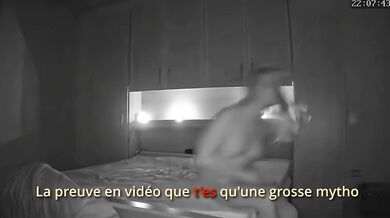 Laura cheats on her boyfriend