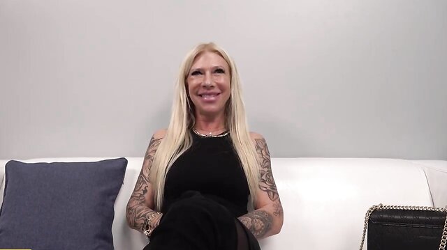 Mature Irena Sucks And Fucks At Czech Casting